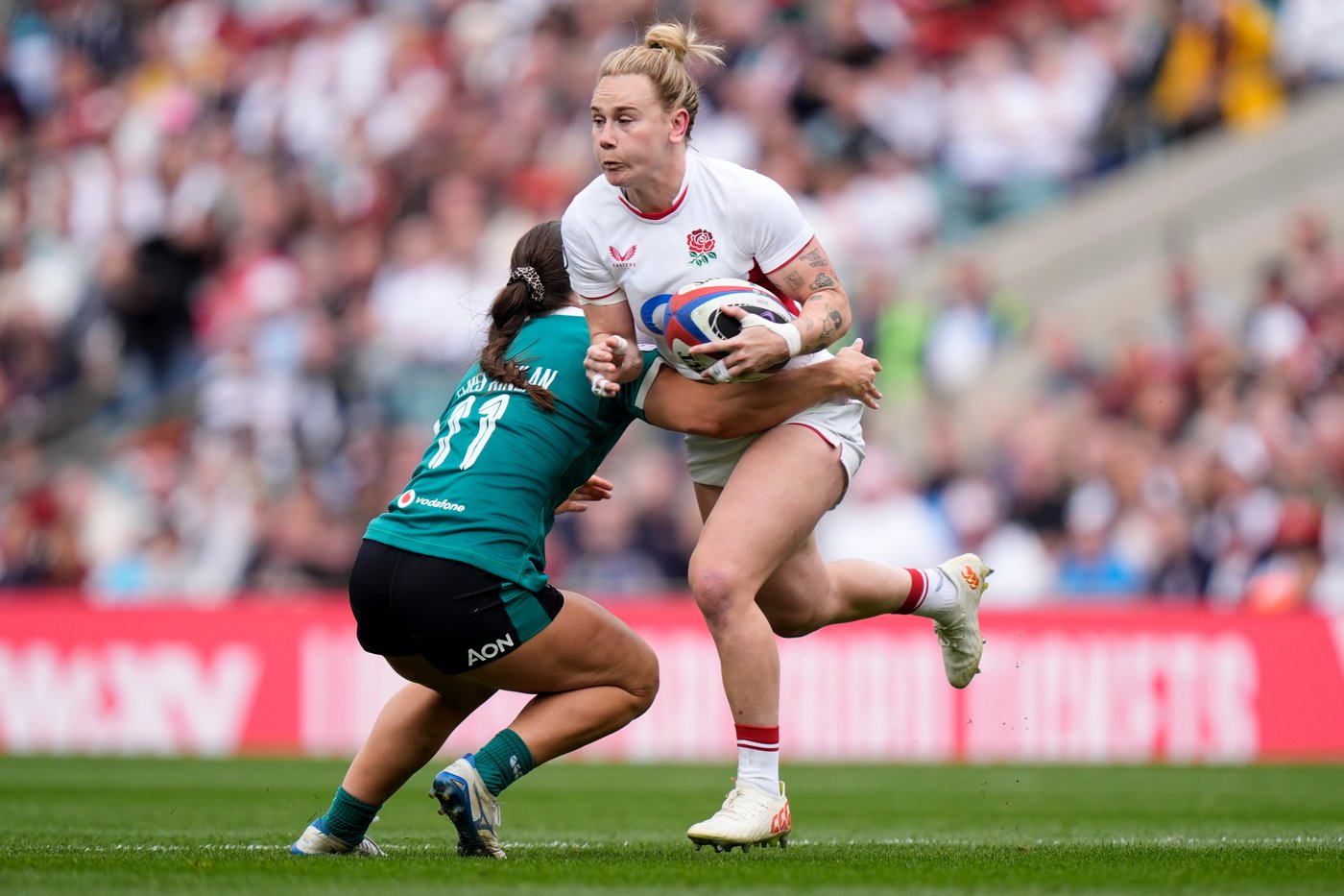 England beats Ireland in front of record Women's Six Nations crowd at Twickenham | iNFOnews.ca