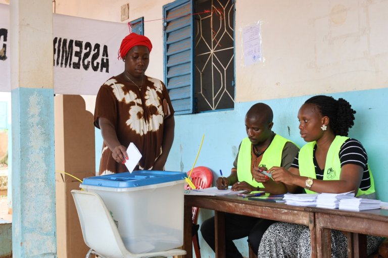 Guinea-Bissau voters back a sweeping power shift, boosting the president and shrinking parliament | iNFOnews.ca