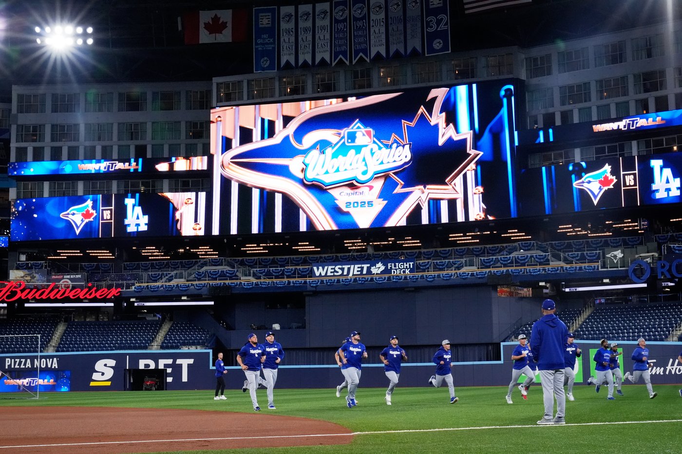 As Dodgers try to become first repeat champion in quarter-century, Roberts hopes he's not a villain | iNFOnews.ca As Dodgers try to become first repeat champion in quarter-century, Roberts hopes he's not a villain | iNFOnews.ca