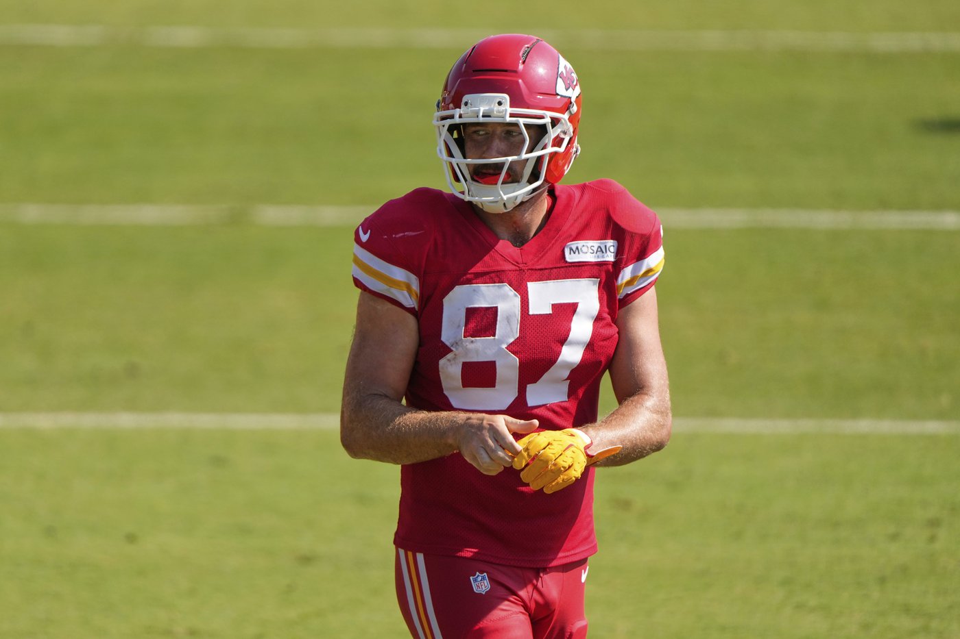 Travis Kelce's transformation: Chiefs star trims down, gears up for another Super Bowl run | iNFOnews.ca