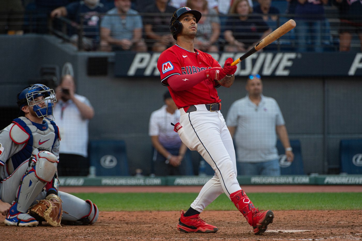 Rocchio's walk-off homer embodies Guardians' 2nd-half rally to AL Central title | iNFOnews.ca