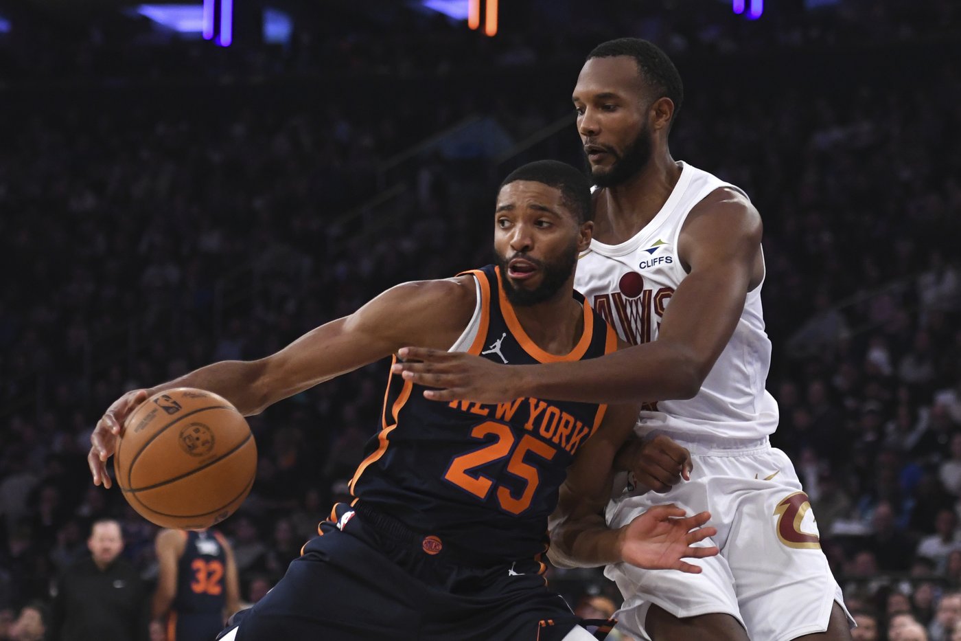 Garland scores 34 points to rally Cavaliers past the Knicks 110-104 for a 4-0 start | iNFOnews.ca Garland scores 34 points to rally Cavaliers past the Knicks 110-104 for a 4-0 start | iNFOnews.ca
