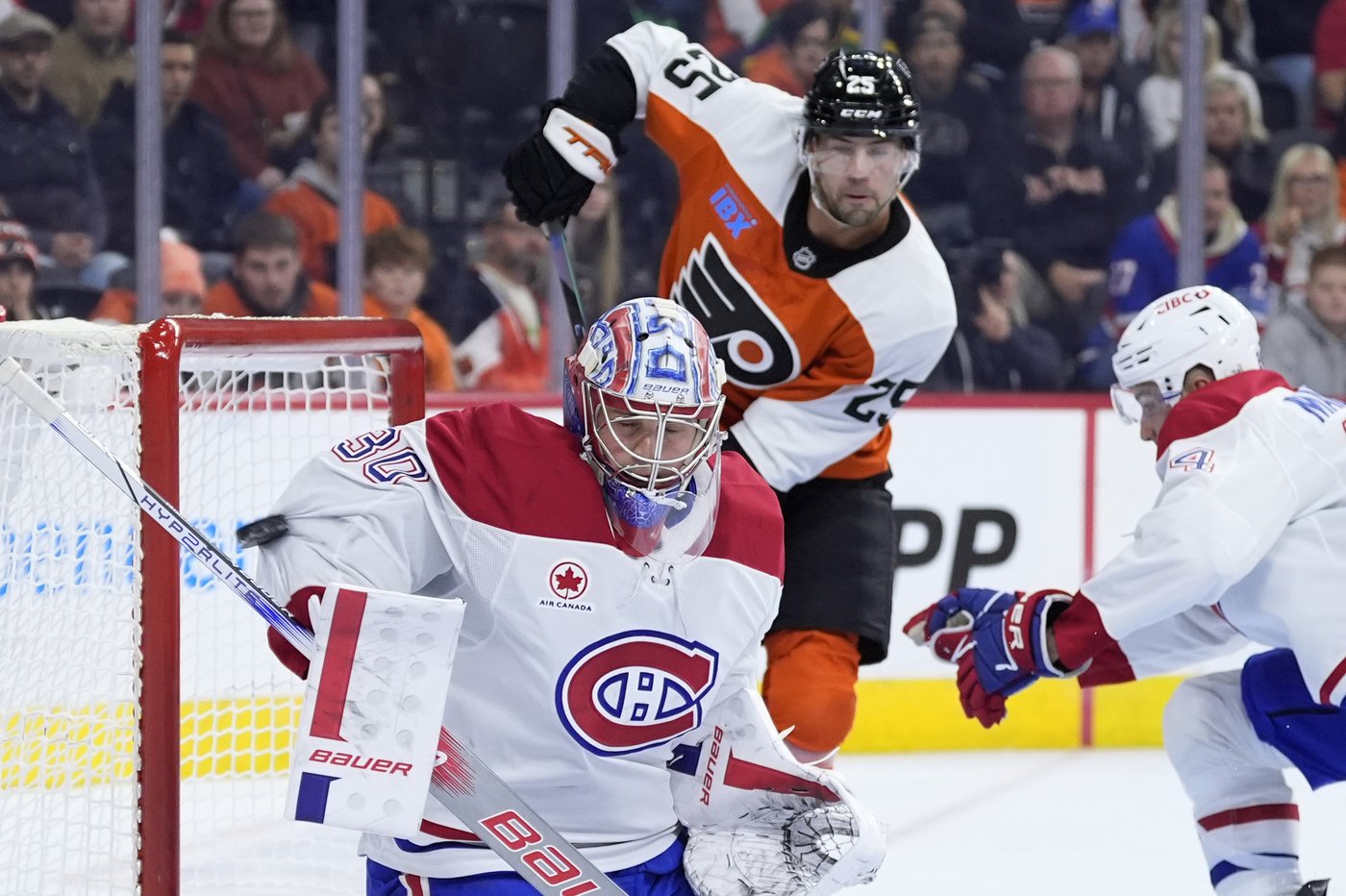 Suzuki, Gallagher lead Canadiens to 4-3 win over Flyers | iNFOnews.ca Suzuki, Gallagher lead Canadiens to 4-3 win over Flyers | iNFOnews.ca