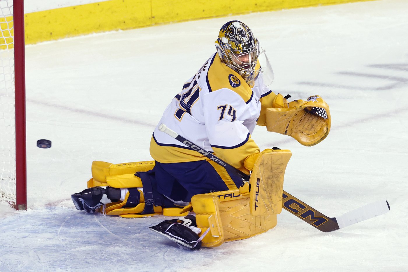 Hague burns Flames with late goal as Predators net 4-3 victory | iNFOnews.ca Hague burns Flames with late goal as Predators net 4-3 victory | iNFOnews.ca
