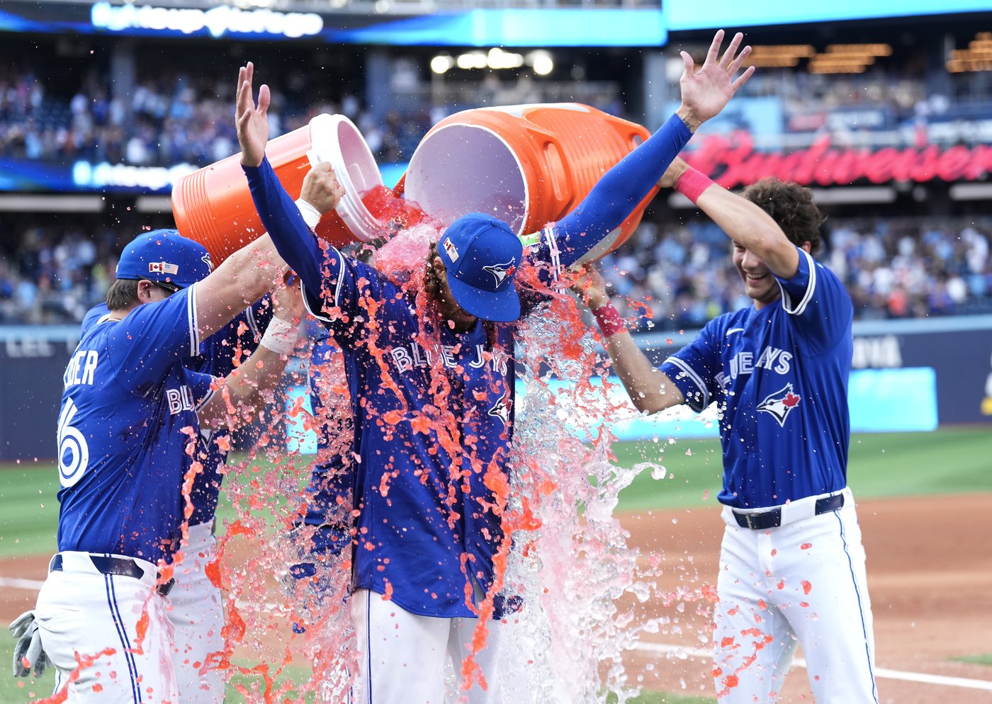 Kevin Gausman's season turnaround continues with complete game shutout for Blue Jays | iNFOnews.ca Kevin Gausman's season turnaround continues with complete game shutout for Blue Jays | iNFOnews.ca