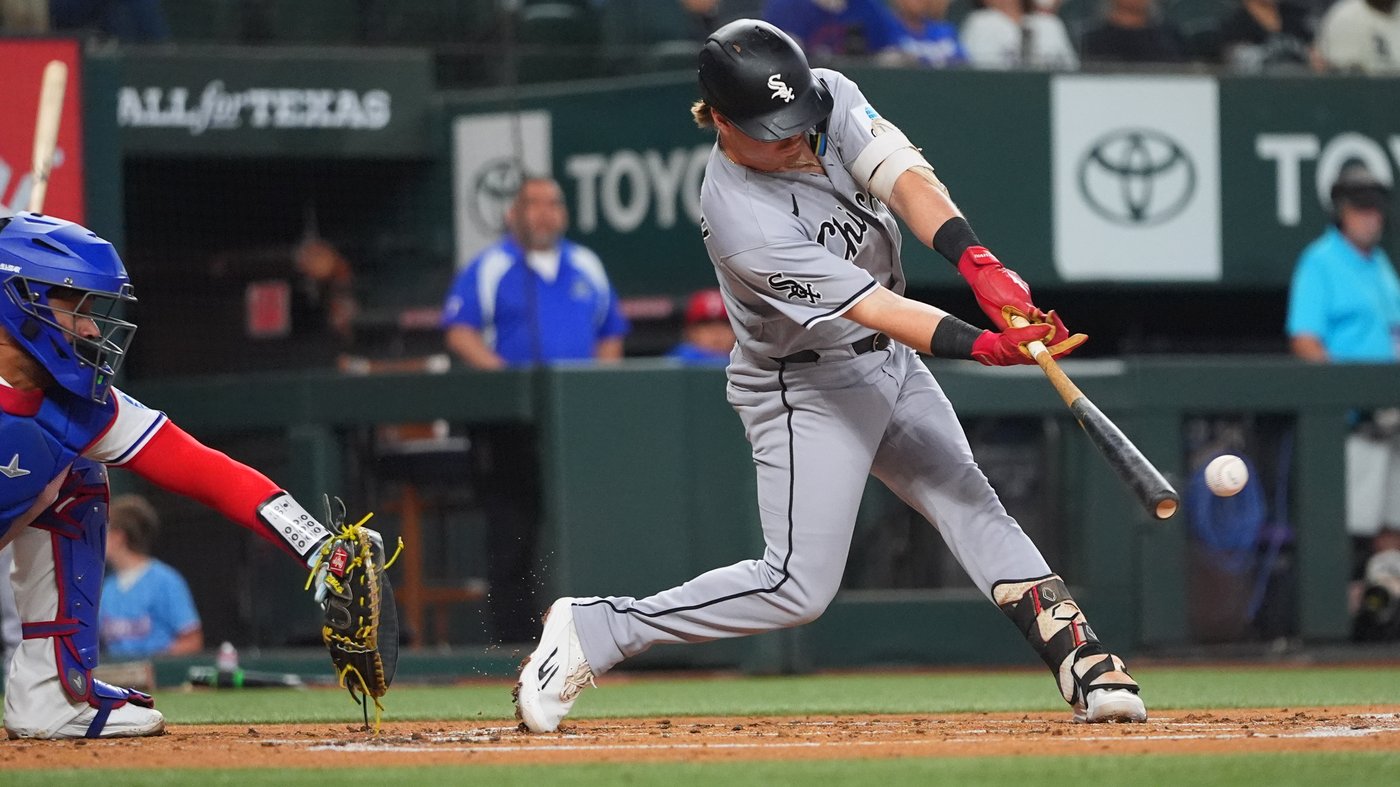 Meidroth and Benintendi have a pair of RBI singles apiece as White Sox beat Rangers 4-2 | iNFOnews.ca Meidroth and Benintendi have a pair of RBI singles apiece as White Sox beat Rangers 4-2 | iNFOnews.ca
