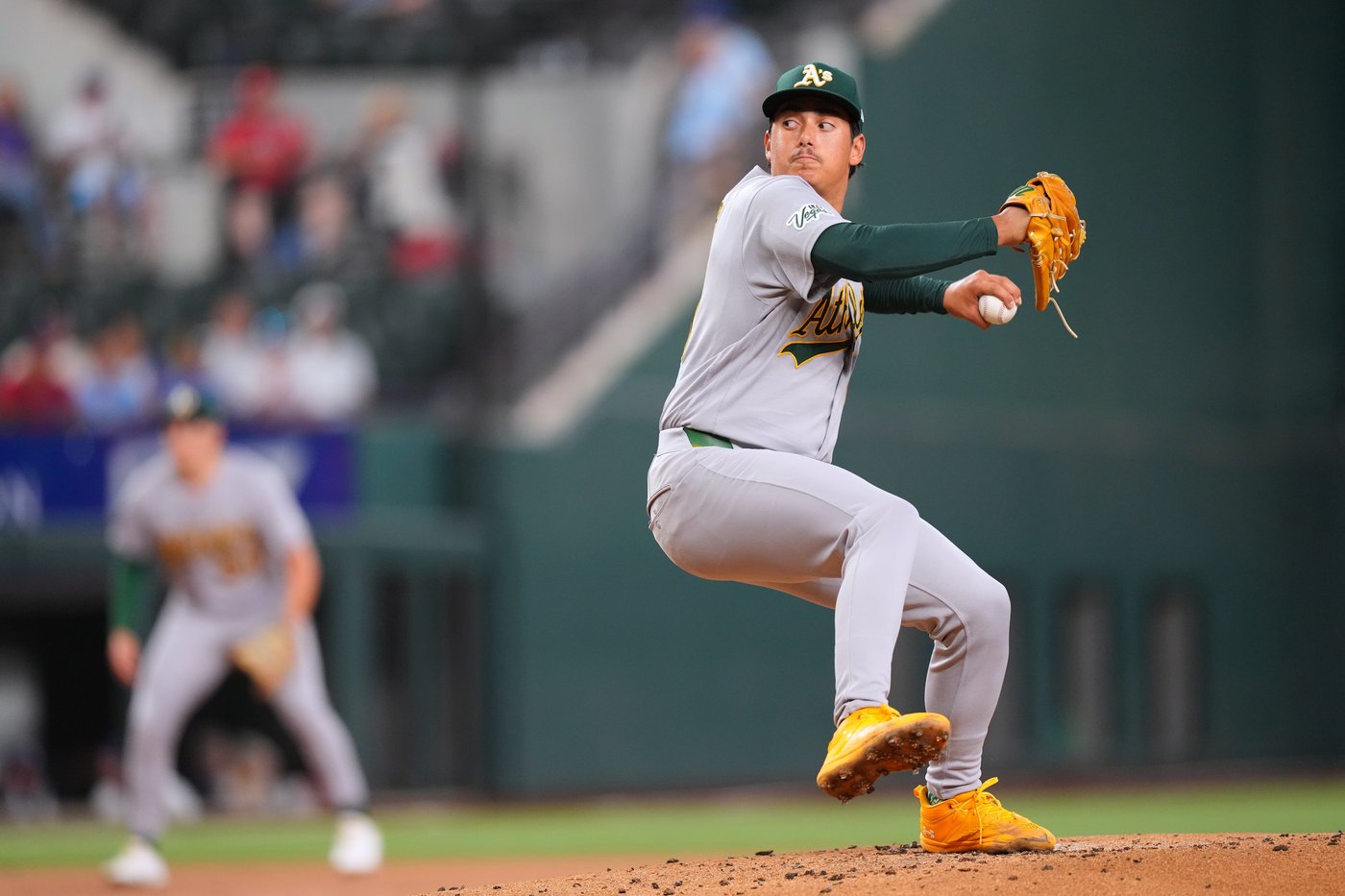 DeGrom strikes out 8, allows 1 hit in 7 shutout innings as the Rangers beat the A's 8-1 | iNFOnews.ca