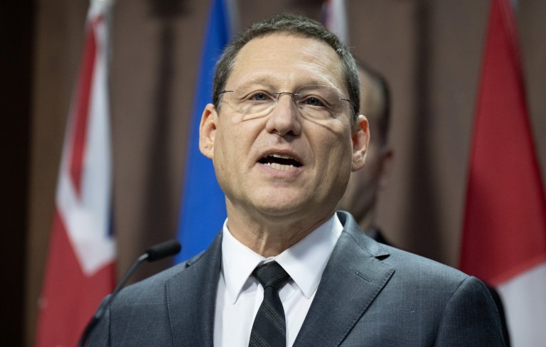 NDP, Conservatives still mulling stance on online harms bill, social media age cap | iNFOnews.ca