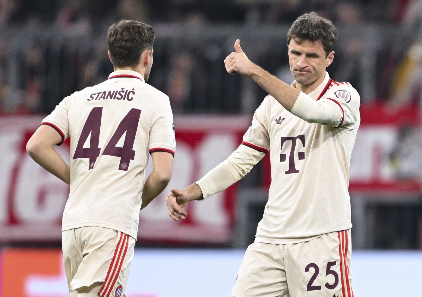 Back to business for Bayern, which aims to build on 6-point Bundesliga lead | iNFOnews.ca Back to business for Bayern, which aims to build on 6-point Bundesliga lead | iNFOnews.ca