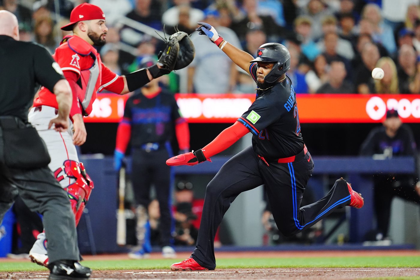 Cease shines as Blue Jays blank Angels 2-0 to end four-game losing streak | iNFOnews.ca