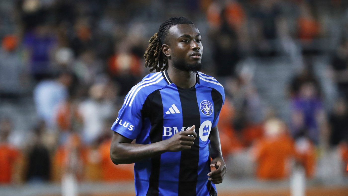 Toronto FC trades Longstaff to CF Montreal for Vilsaint, allocation money | iNFOnews.ca