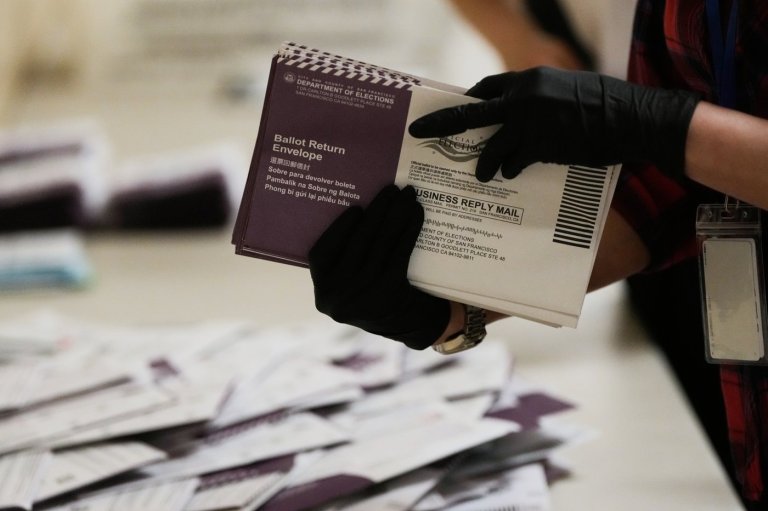 Federal court hears arguments over efforts to halt Trump's mail-in executive order | iNFOnews.ca