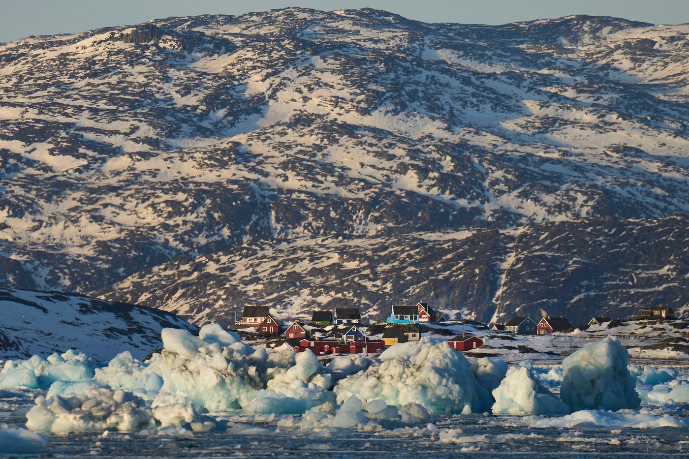 Icebreakers, the key tech to unlock Greenland, are only made by either US allies or adversaries | iNFOnews.ca