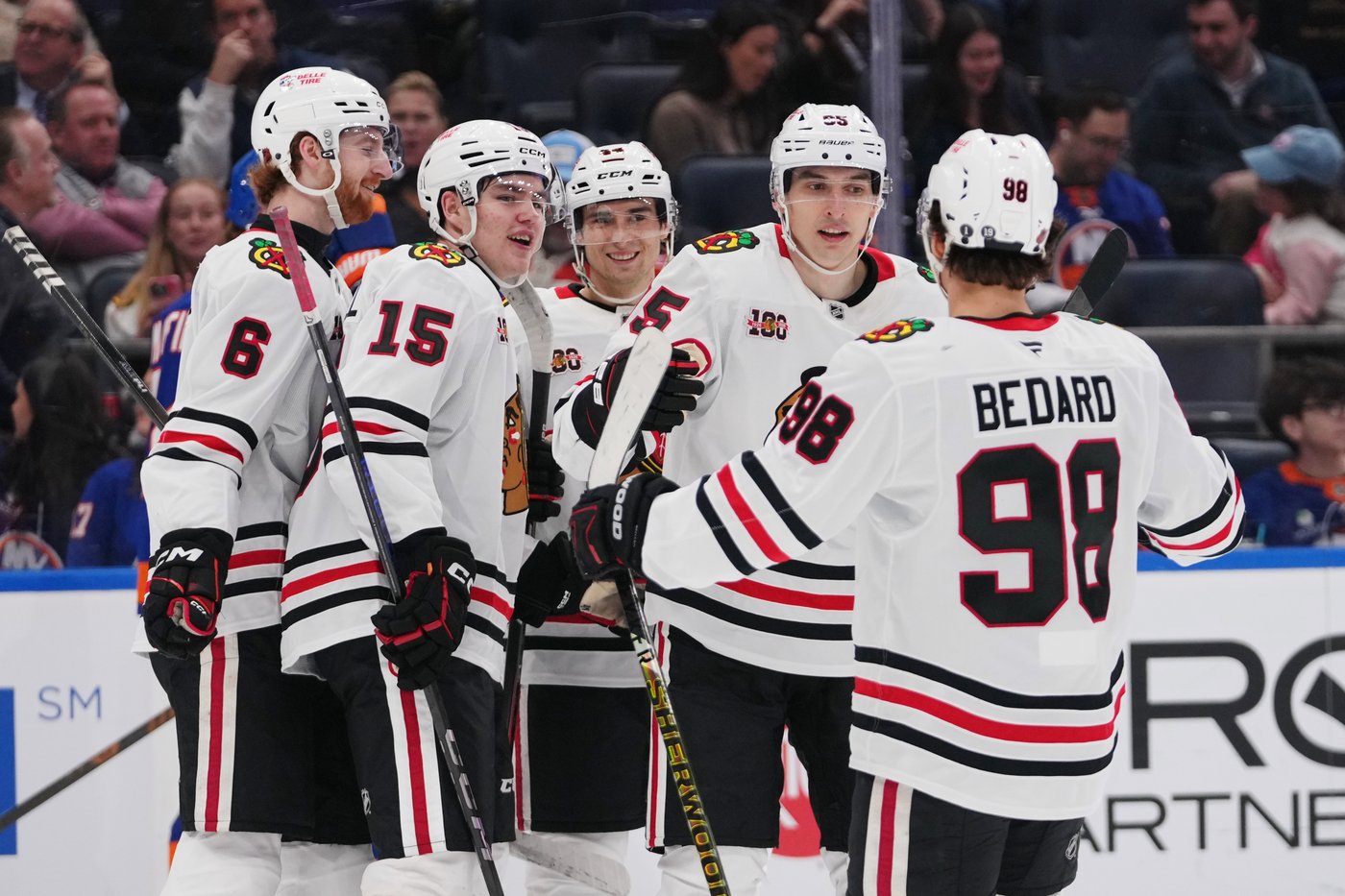 Connor Bedard's next contract is a top priority for the Blackhawks in an important offseason | iNFOnews.ca