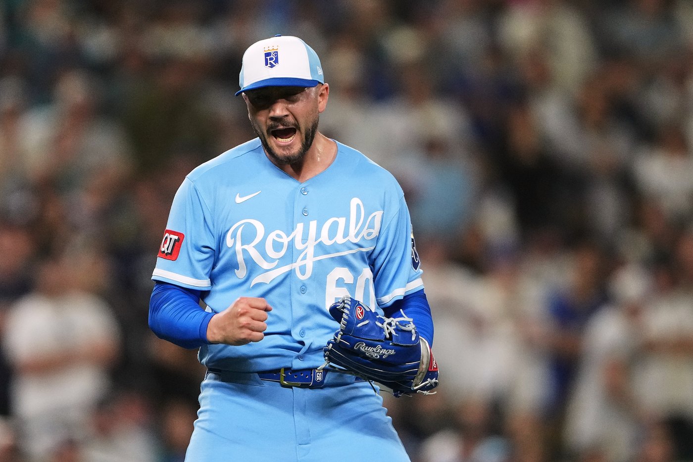 Massey scores in 10th on Garcia's sacrifice fly, Royals beat Mariners 3-2 | iNFOnews.ca Massey scores in 10th on Garcia's sacrifice fly, Royals beat Mariners 3-2 | iNFOnews.ca