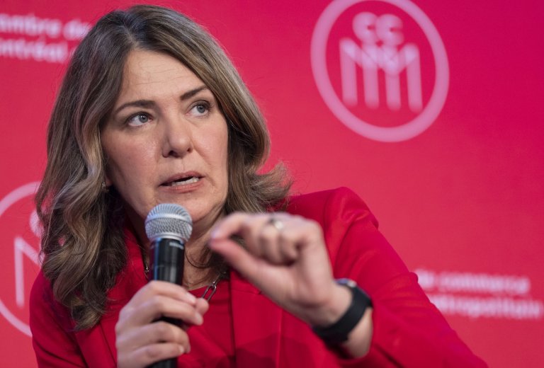 CP NewsAlert: Alberta passes bill invoking Charter override for fourth time | iNFOnews.ca