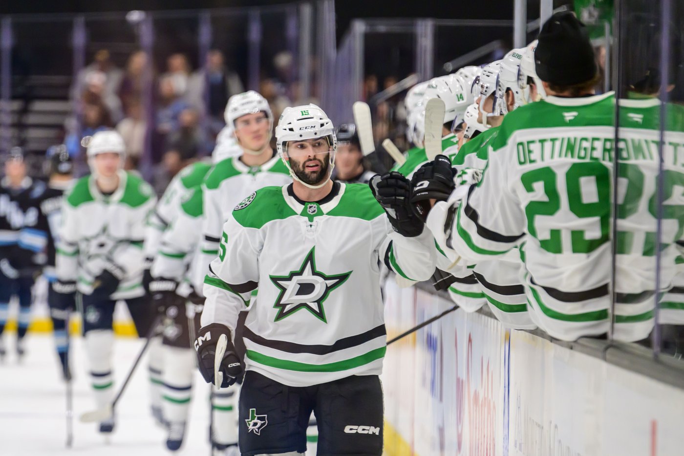 Roope Hintz scores 15th goal as Dallas beats Utah 3-2 | iNFOnews.ca Roope Hintz scores 15th goal as Dallas beats Utah 3-2 | iNFOnews.ca