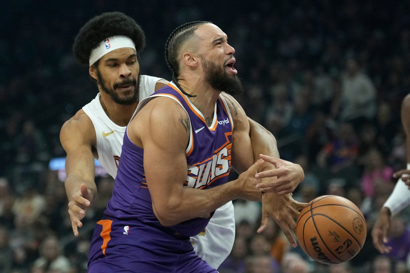 Suns sweep back-to-back, ending Cavaliers' winning streak at 5 with 126-113 victory | iNFOnews.ca