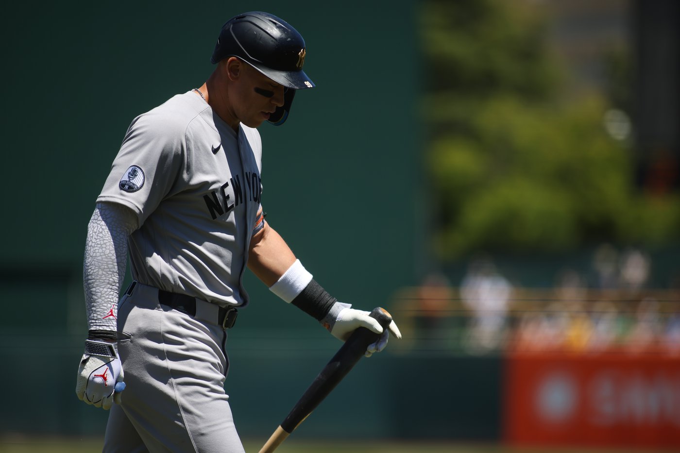 Yankees star Aaron Judge sidelined indefinitely with a rib stress fracture | iNFOnews.ca