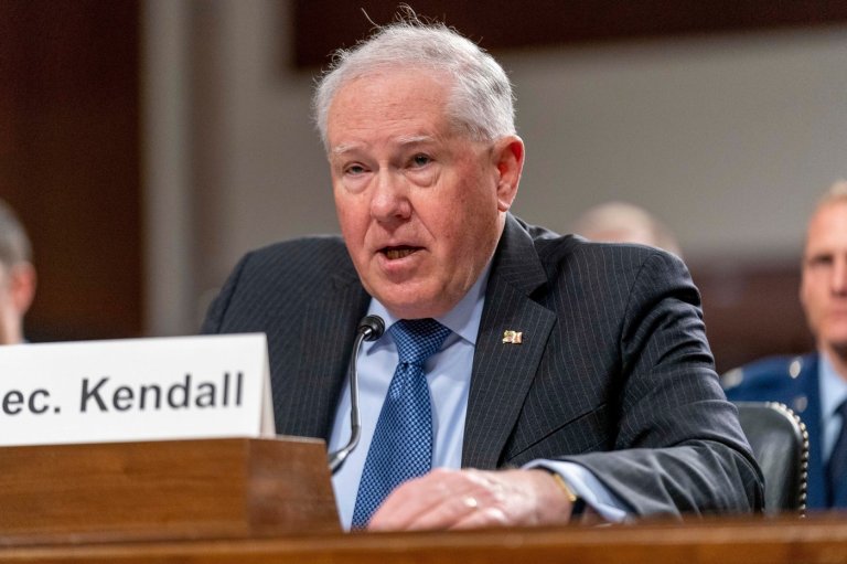 Pentagon revokes former Air Force Secretary Frank Kendall’s access to classified information | iNFOnews.ca