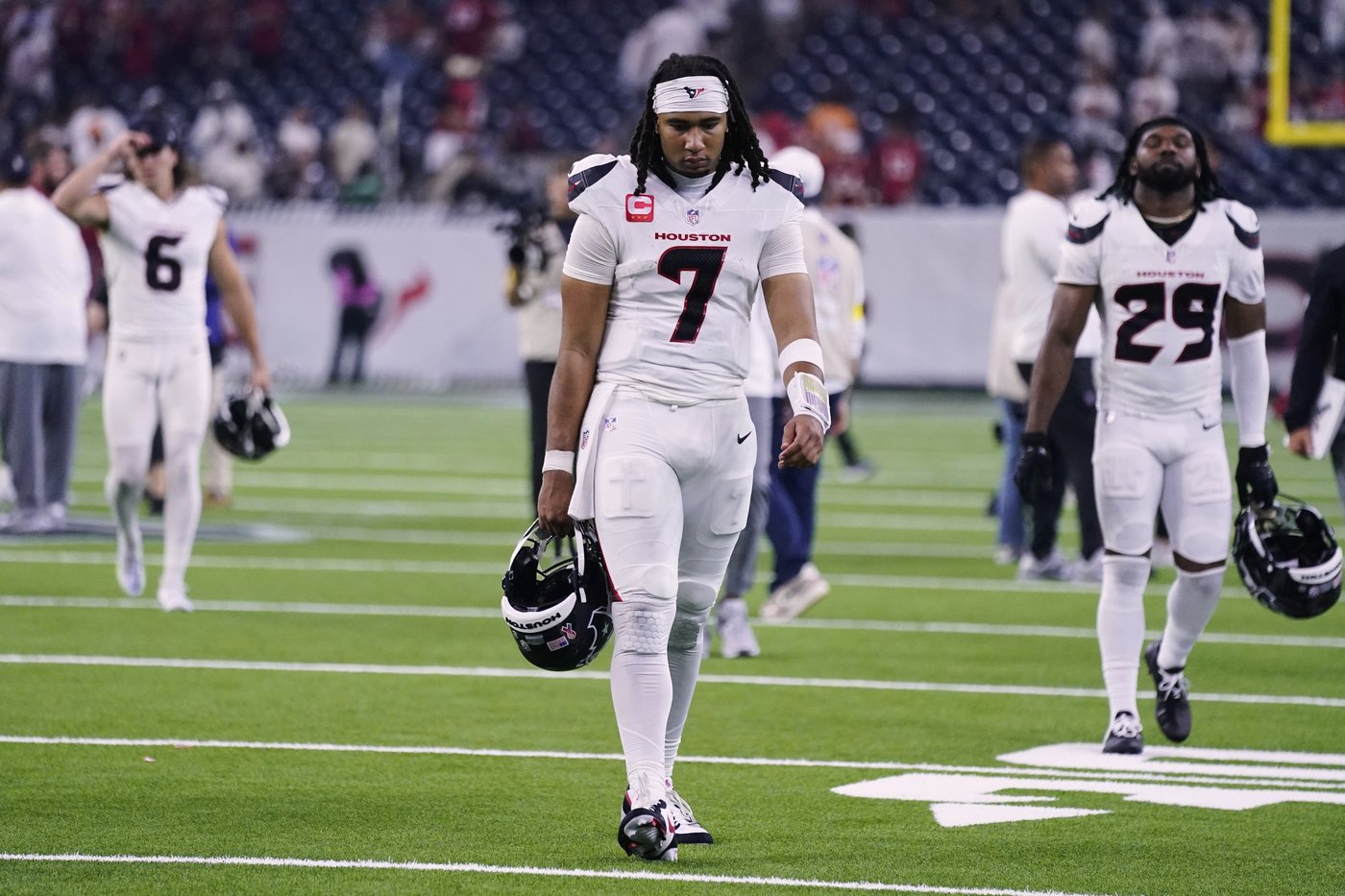 Texans lament missed opportunities in loss to Buccaneers that drops them to 0-2 | iNFOnews.ca