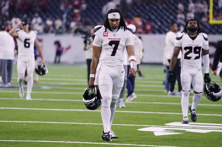 Texans lament missed opportunities in loss to Buccaneers that drops them to 0-2 | iNFOnews.ca