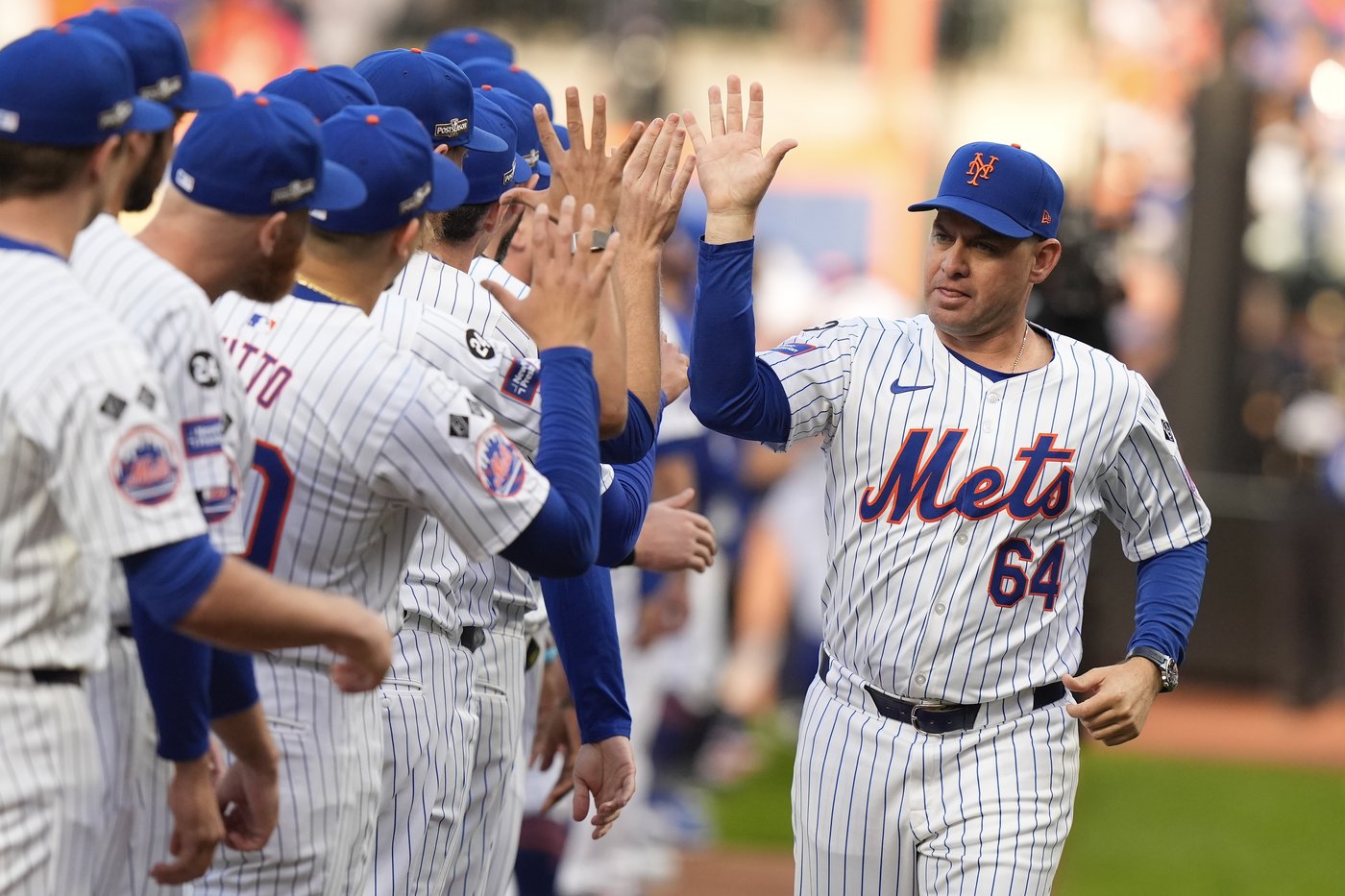 Rookie manager Carlos Mendoza's magic touch has helped resurgent Mets reach NLCS | iNFOnews.ca