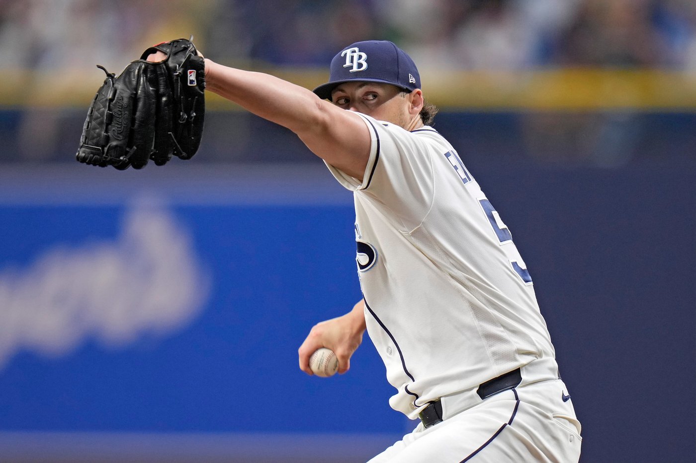 Bregman ends 0-for-13 slump with 3 hits as the Cubs beat the Rays 9-2 | iNFOnews.ca