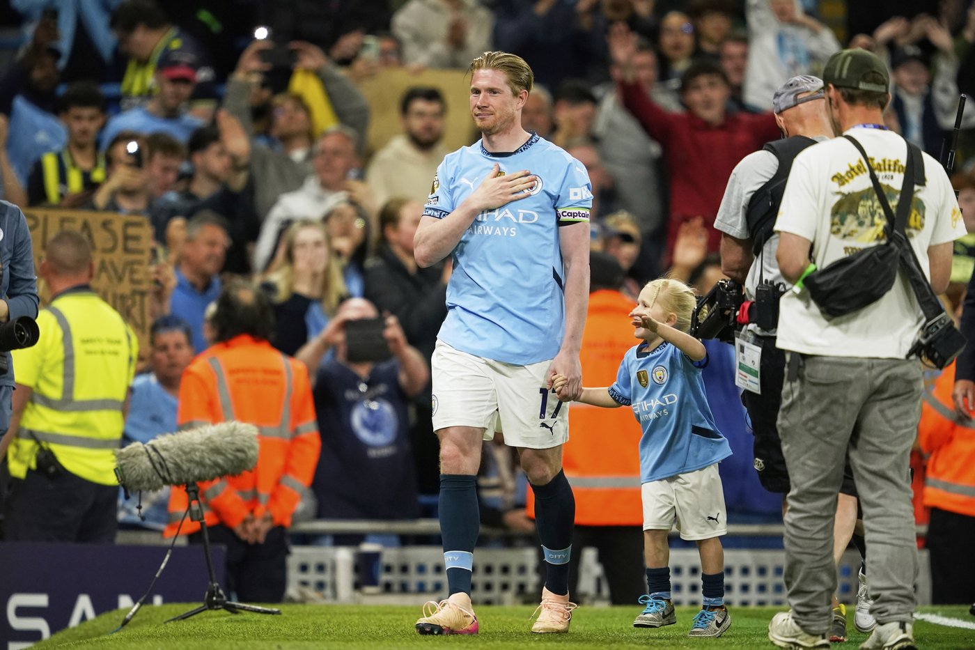 De Bruyne might be needed to keep Conte at Serie A champion Napoli | iNFOnews.ca De Bruyne might be needed to keep Conte at Serie A champion Napoli | iNFOnews.ca