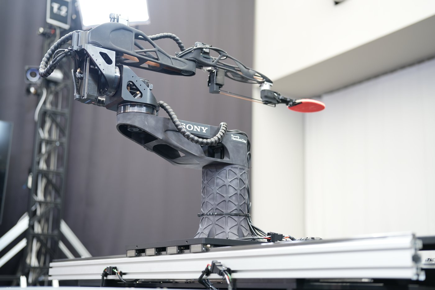 A robot is beating human pros at table tennis. Its maker calls it a milestone for machines | iNFOnews.ca