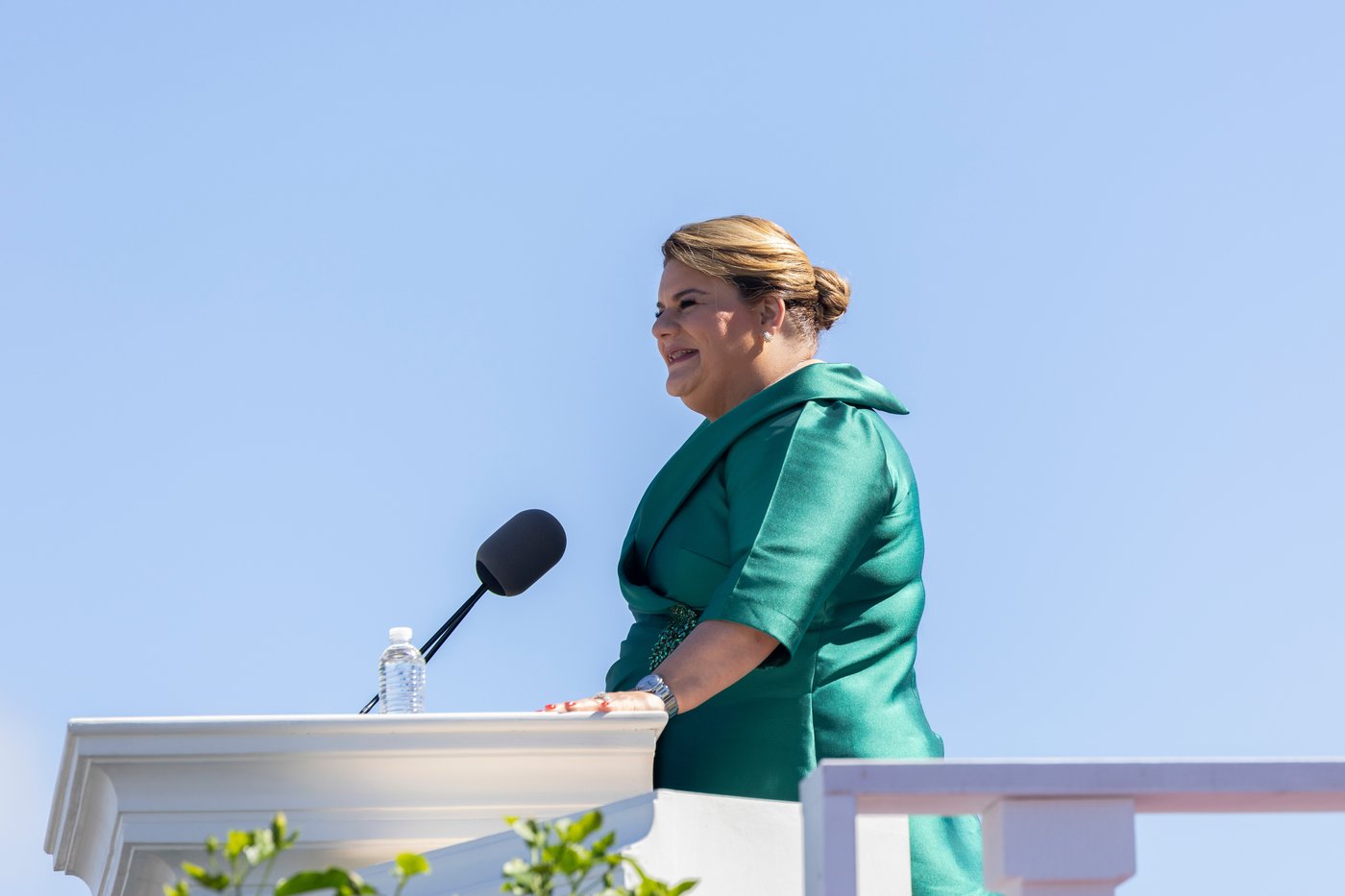 Puerto Rico governor promises to alleviate power and water shortages | iNFOnews.ca