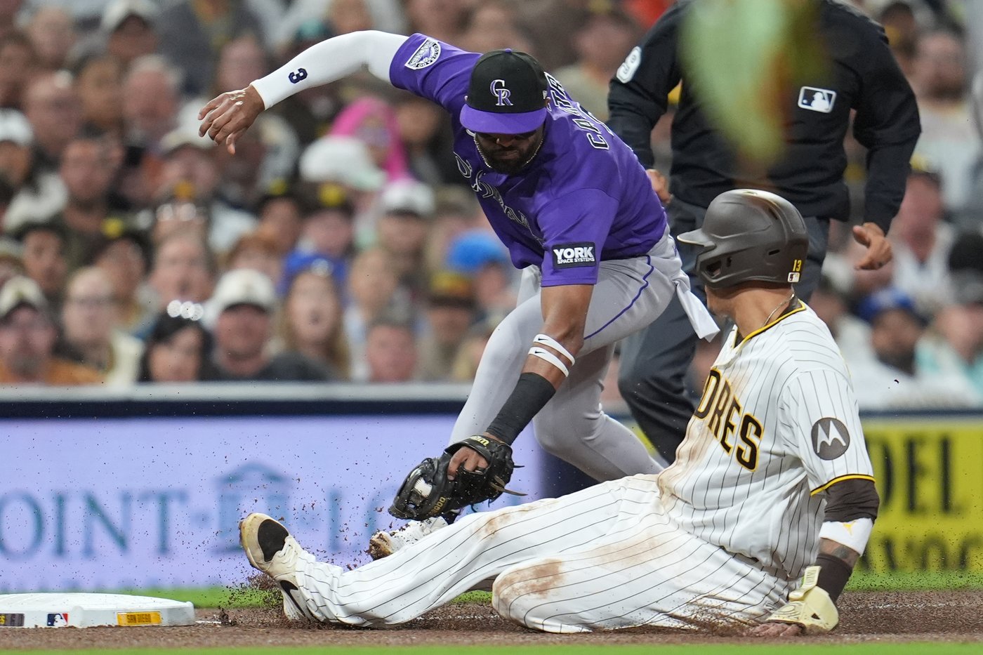 Xander Bogaerts hits a walk-off grand slam in the 12th as Padres top Rockies 7-3 | iNFOnews.ca