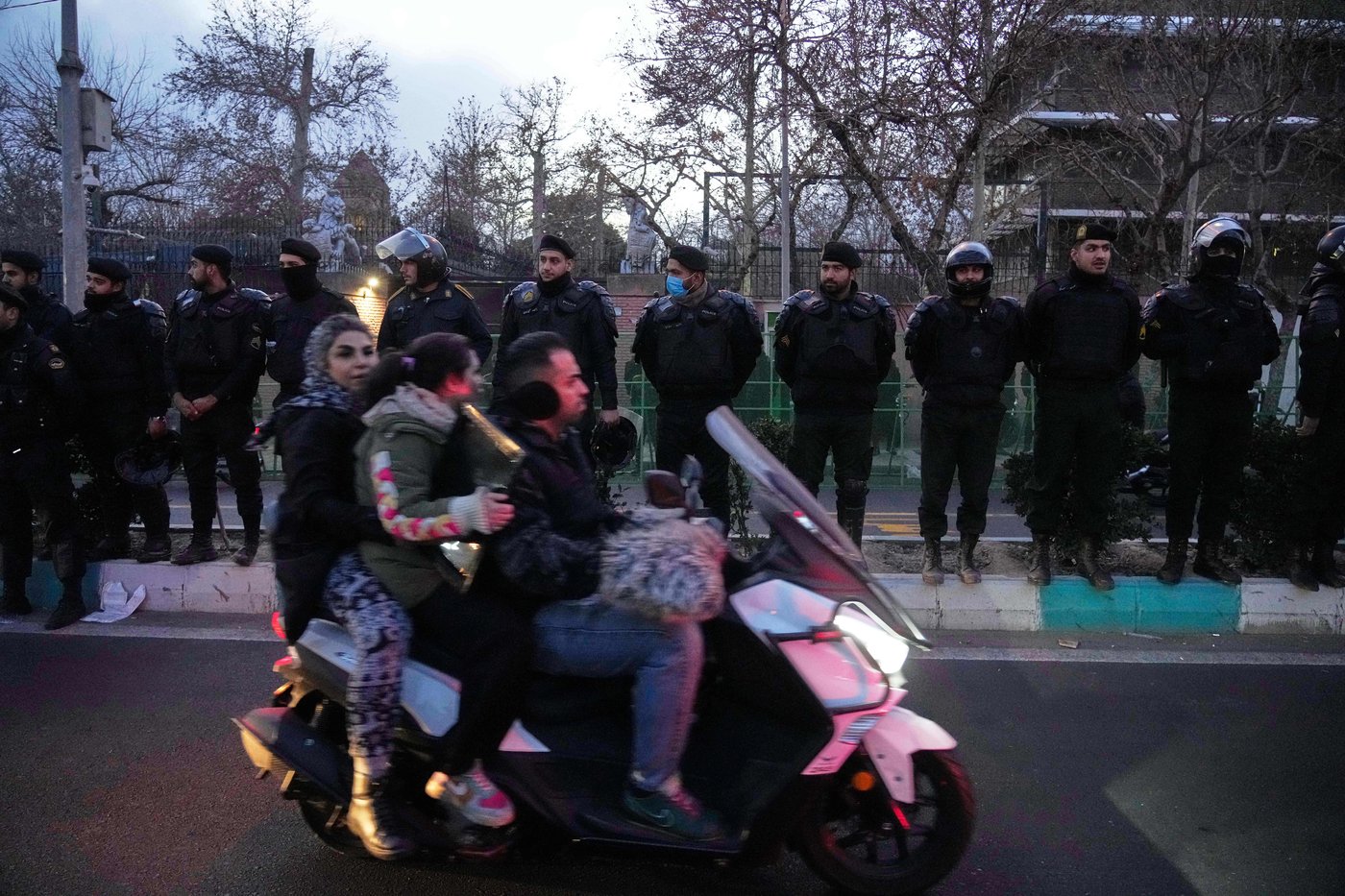 Iran signals plans for fast trials and executions while promising retaliation against US, Israel | iNFOnews.ca Iran signals plans for fast trials and executions while promising retaliation against US, Israel | iNFOnews.ca