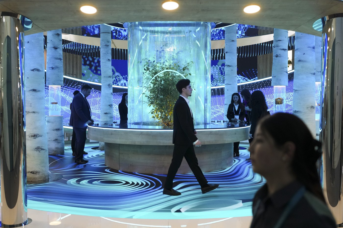 Climate talks open with calls for a path away from the 'road to ruin.' But the real focus is money | iNFOnews.ca