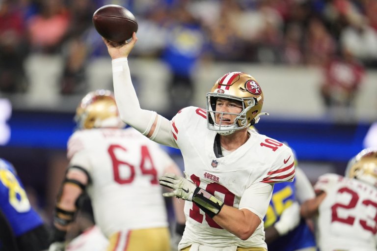 Mac Jones is the latest quarterback to thrive with a new team | iNFOnews.ca