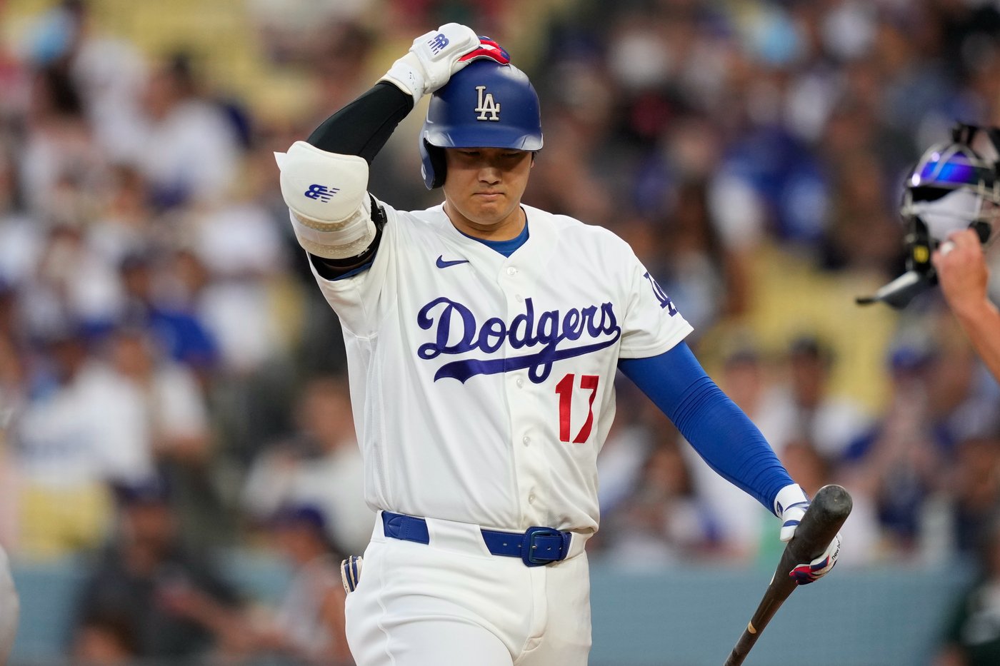 Dodgers star Shohei Ohtani returns to lineup after 4-day break but won't pitch again this season | iNFOnews.ca Dodgers star Shohei Ohtani returns to lineup after 4-day break but won't pitch again this season | iNFOnews.ca