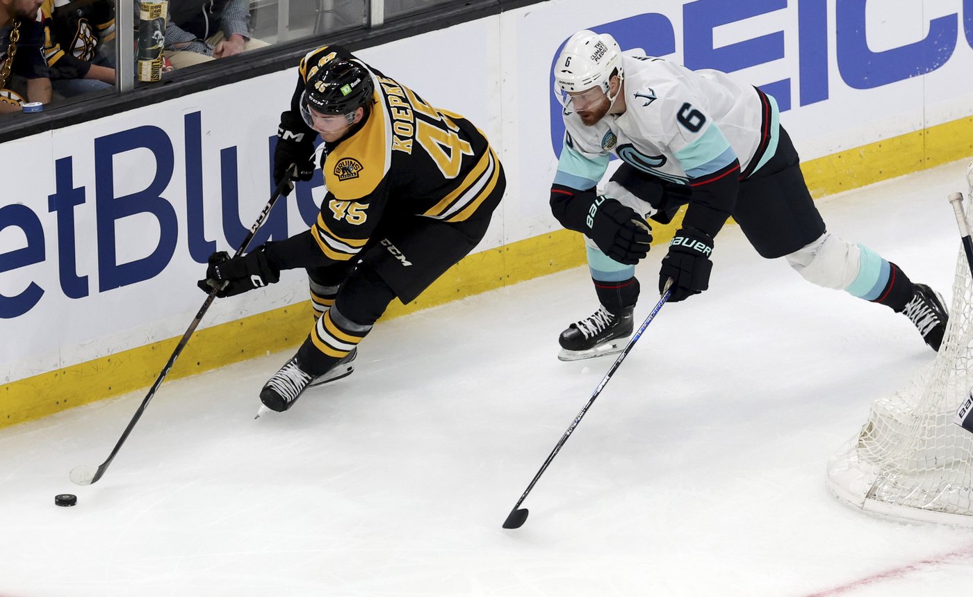 Swayman saves 23 shots, Bruins beat Kraken 2-0 in Seattle's second straight scoreless loss | iNFOnews.ca Swayman saves 23 shots, Bruins beat Kraken 2-0 in Seattle's second straight scoreless loss | iNFOnews.ca