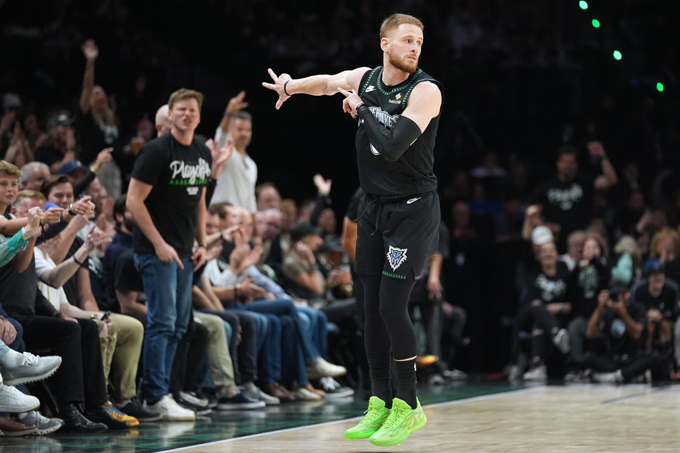 Timberwolves take a 2-1 lead on the Nuggets with a dominant defensive effort in a 113-96 win | iNFOnews.ca Timberwolves take a 2-1 lead on the Nuggets with a dominant defensive effort in a 113-96 win | iNFOnews.ca