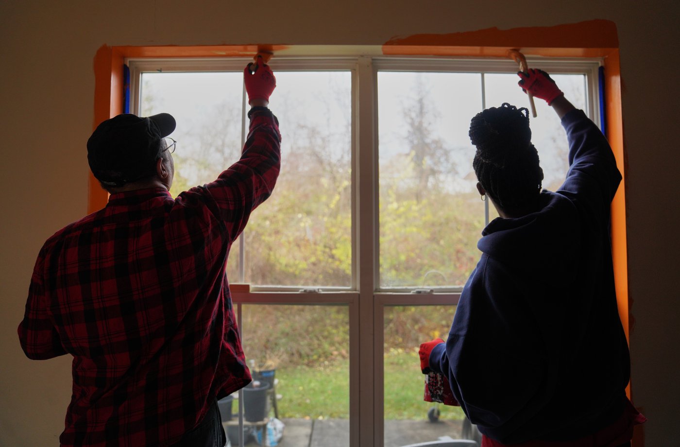 Bit by bit, small US groups chip away at historic levels of social isolation | iNFOnews.ca