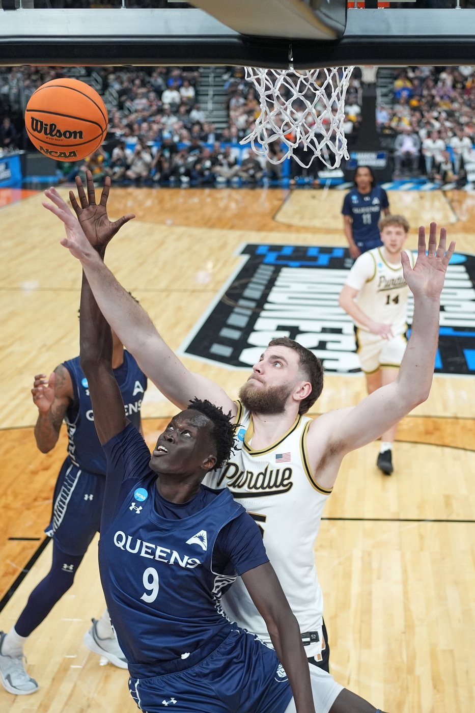 Purdue's Smith sets Division I career assists record in rout of Queens University in NCAA Tournament | iNFOnews.ca