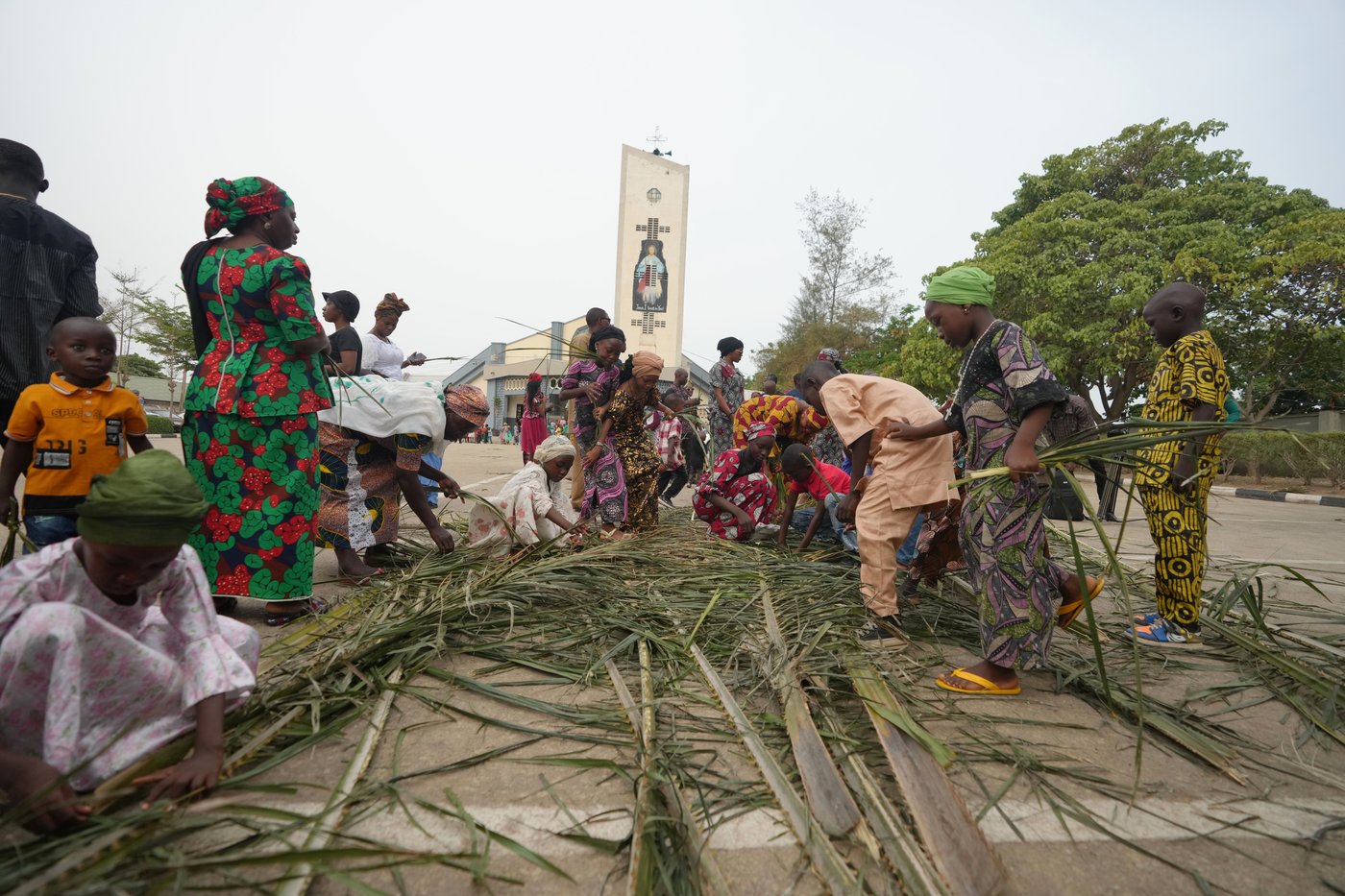 Photos show Christians marking Holy Week across the world | iNFOnews.ca
