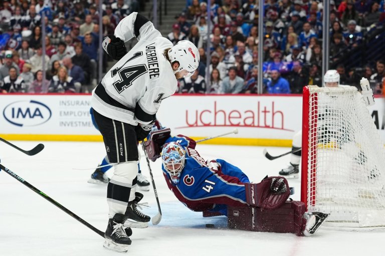 Wedgewood’s 24 saves lift No. 1-seeded Avalanche past Kings in Stanley Cup opener | iNFOnews.ca