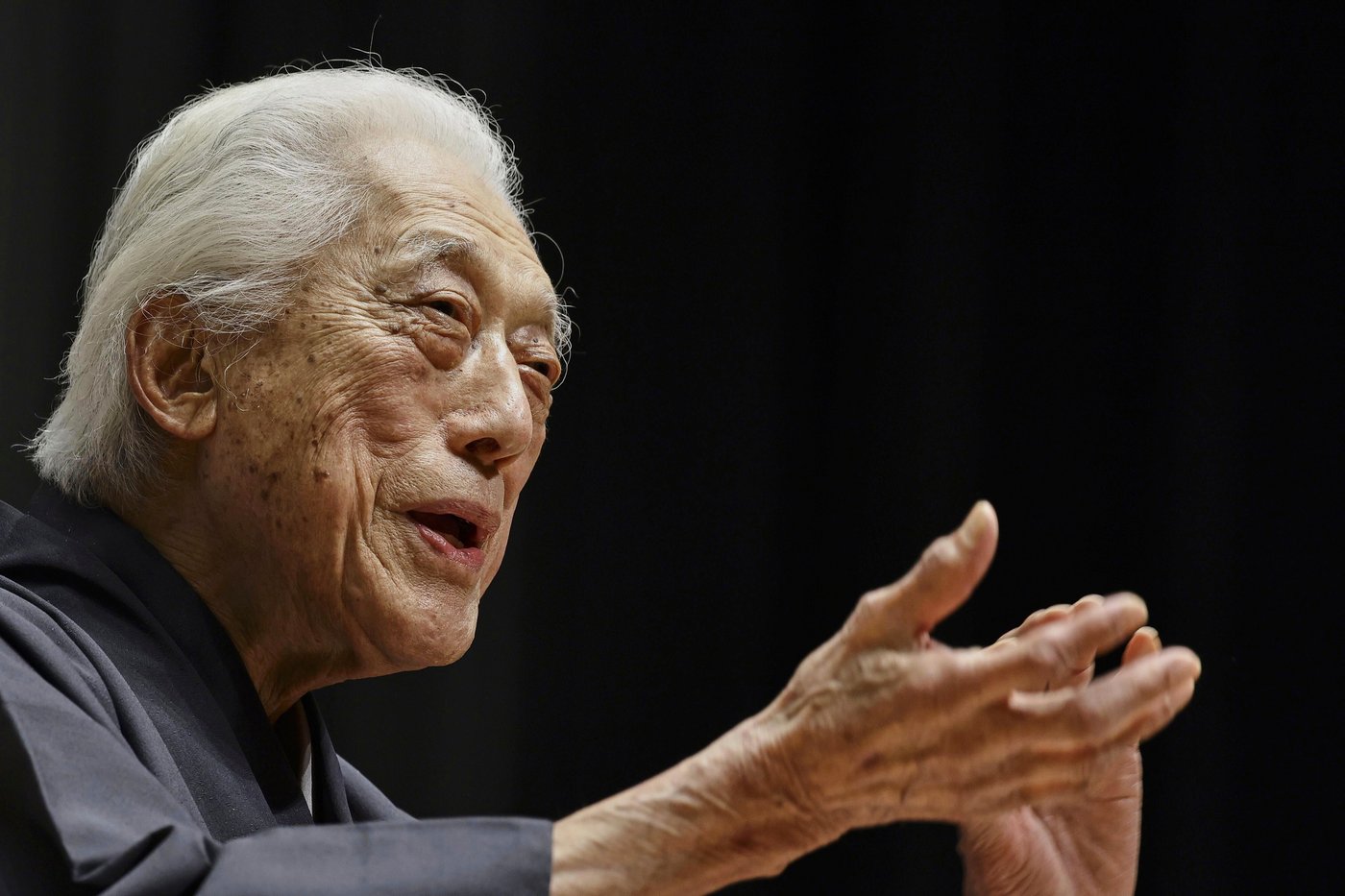 Genshitsu Sen, Japanese tea master and former Kamikaze pilot trainee, dies at 102 | iNFOnews.ca