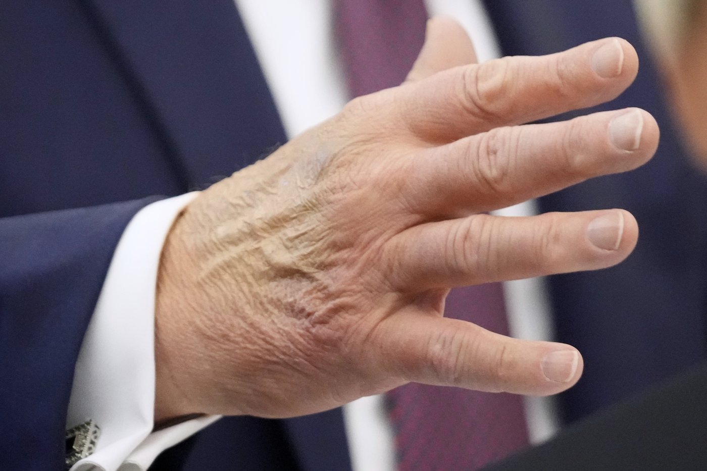 Trump addresses health rumors after days without public events | iNFOnews.ca