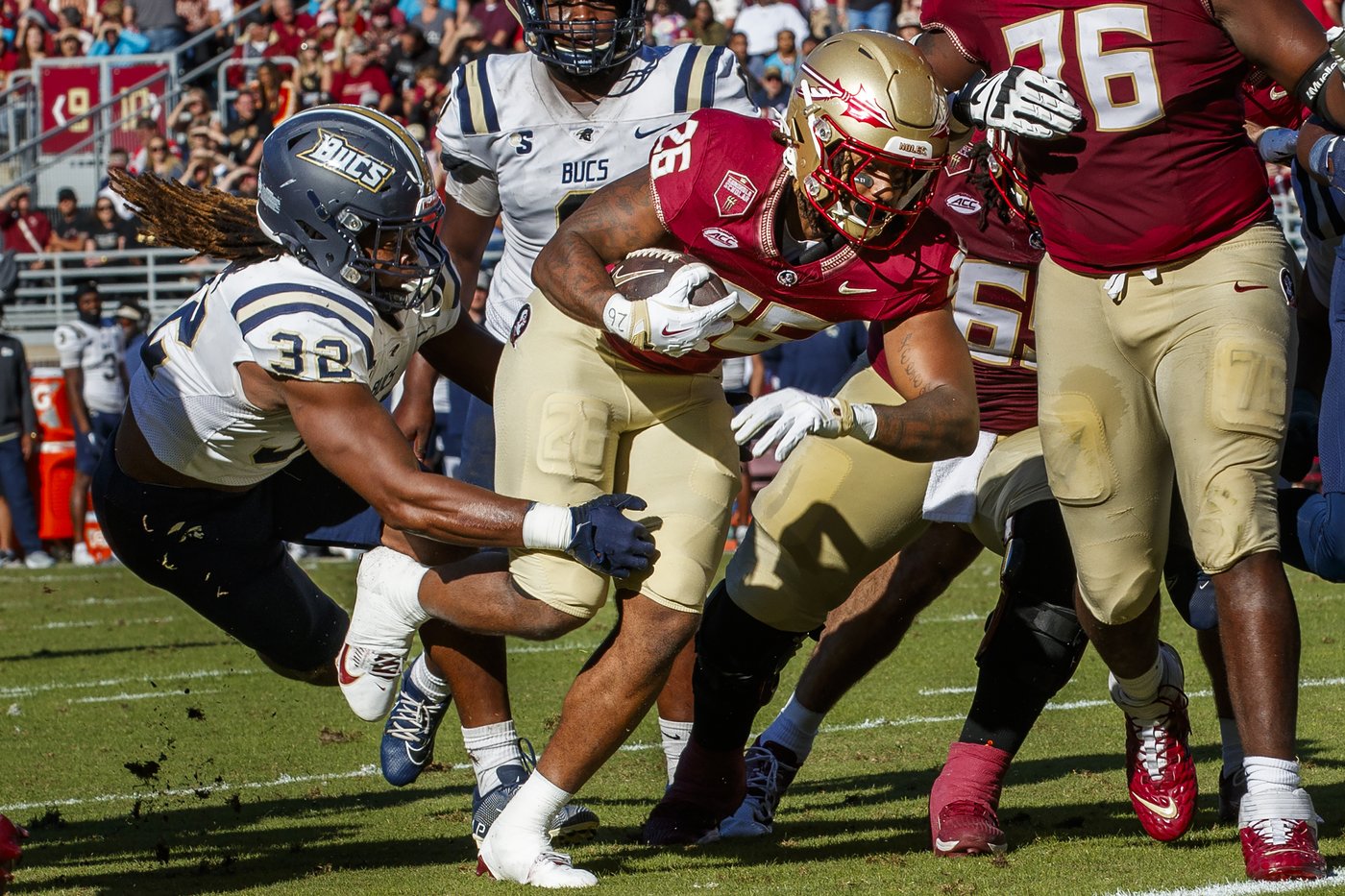 Luke Kromenhoek throws 3 TD passes as Florida St. ends six-game skid vs. Charleston Southern | iNFOnews.ca