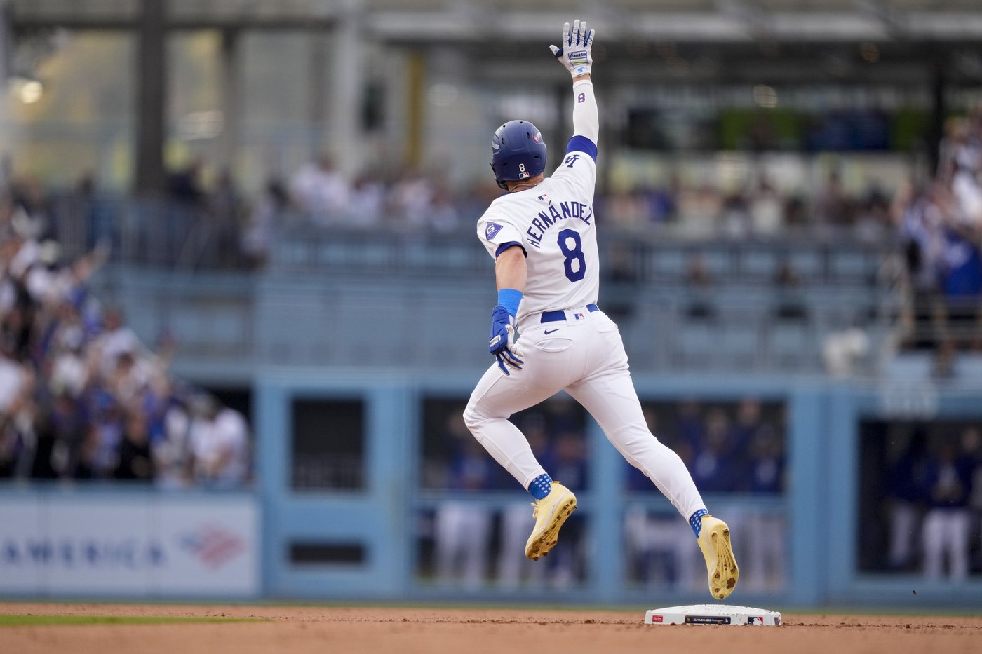 Yamamoto outduels Darvish in historic matchup as Dodgers beat Padres 2-0 to reach NLCS | iNFOnews.ca Yamamoto outduels Darvish in historic matchup as Dodgers beat Padres 2-0 to reach NLCS | iNFOnews.ca