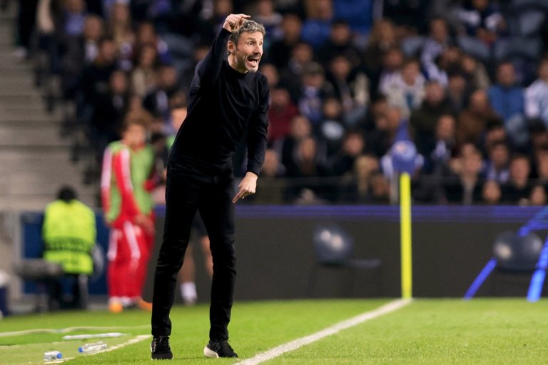 Belgium hires Mark van Bommel to lead the national team after World Cup quarterfinals exit | iNFOnews.ca