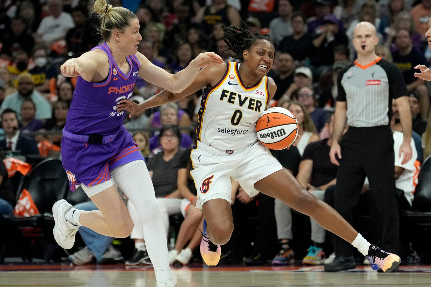 Kelsey Mitchell scores 29 points, Fever hold on to beat Mercury 92-89 | iNFOnews.ca Kelsey Mitchell scores 29 points, Fever hold on to beat Mercury 92-89 | iNFOnews.ca