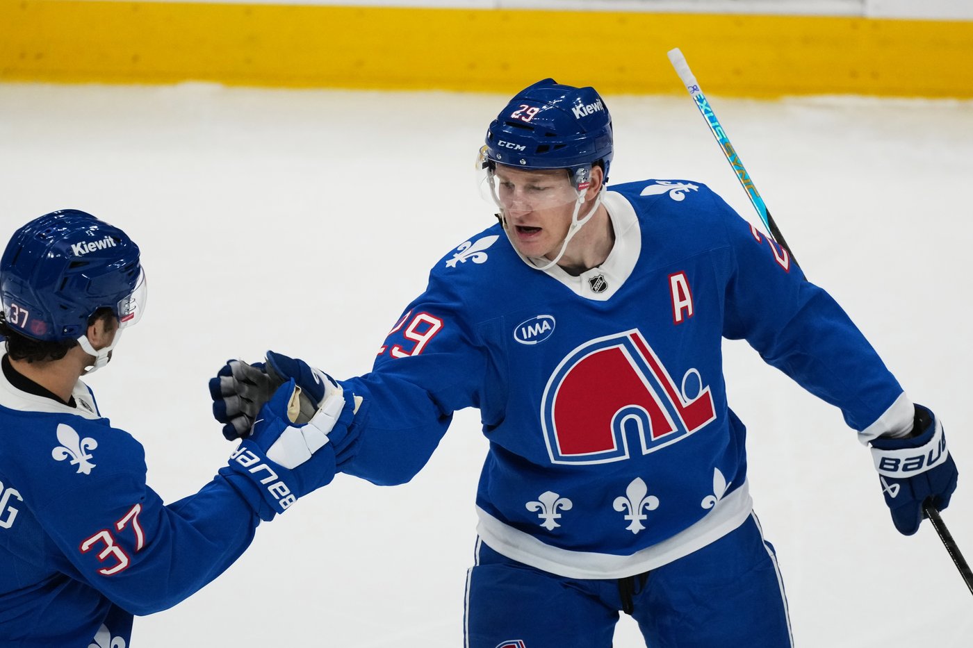 Avs forward Nathan MacKinnon becomes 1st to 50 goals this season with early score against Canucks | iNFOnews.ca Avs forward Nathan MacKinnon becomes 1st to 50 goals this season with early score against Canucks | iNFOnews.ca