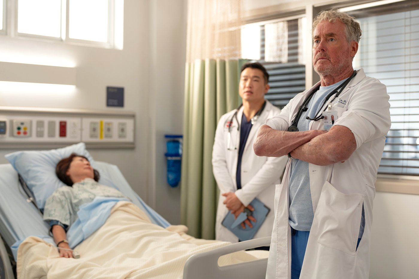 ‘Scrubs’ revival brings back the old goofy gang, but now they're, gulp, in charge | iNFOnews.ca ‘Scrubs’ revival brings back the old goofy gang, but now they're, gulp, in charge | iNFOnews.ca